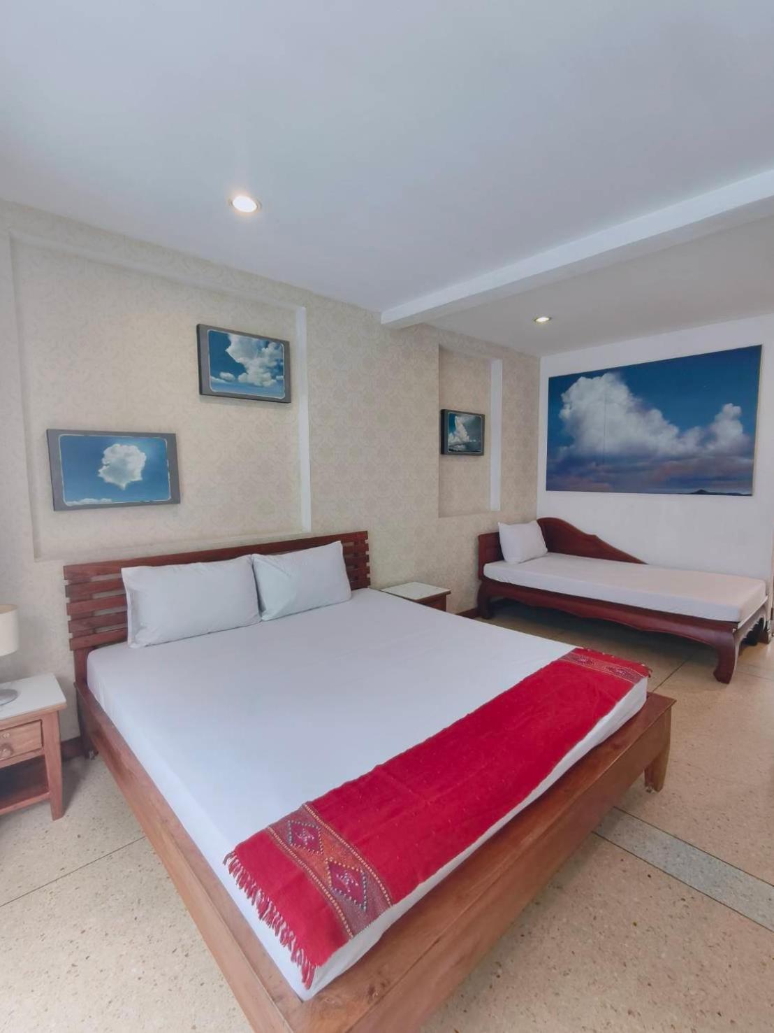 Cloud No 3 Serene Oasis King Bed In Bkk Heart